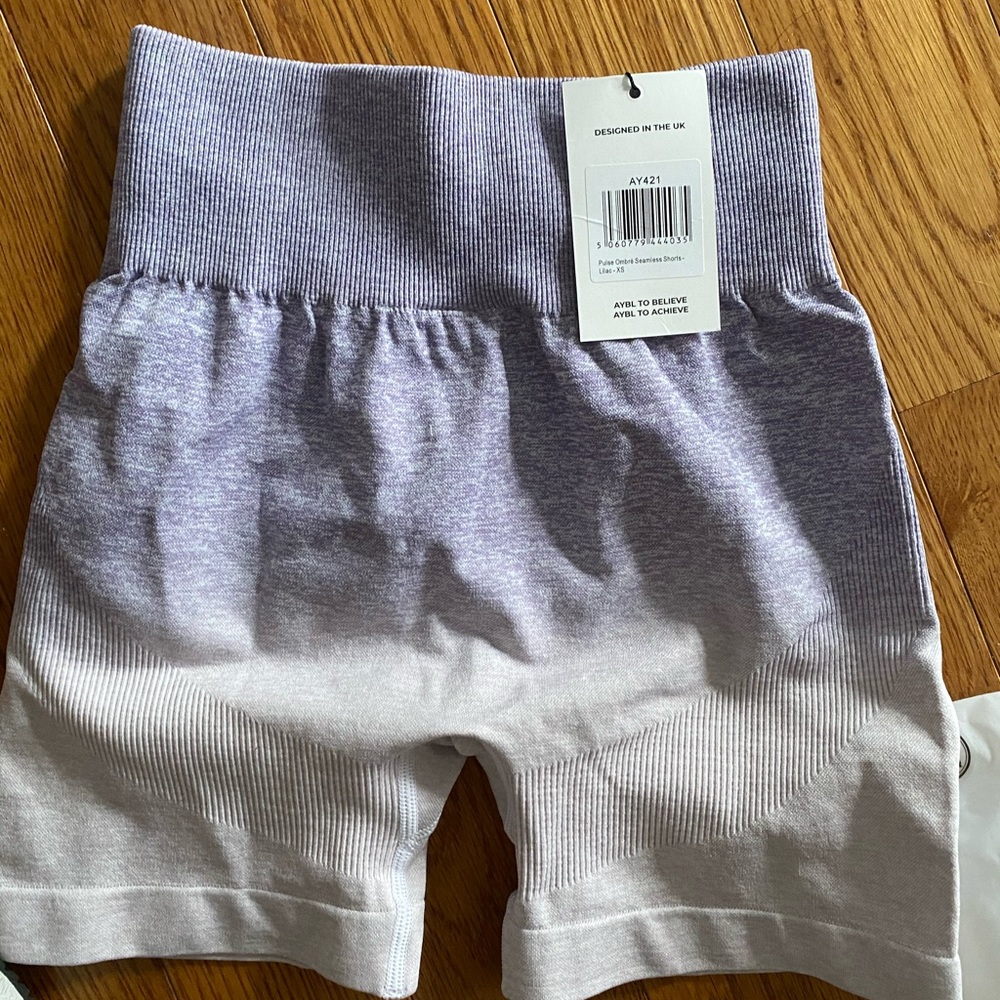 Pulse Seamless Ombré Shorts - AYBL